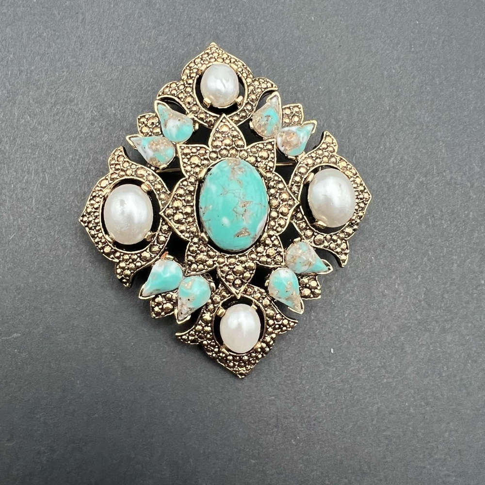 Vintage Sarah Coventry Turquoise & Pearl Pin Pendant Remembrance 1968